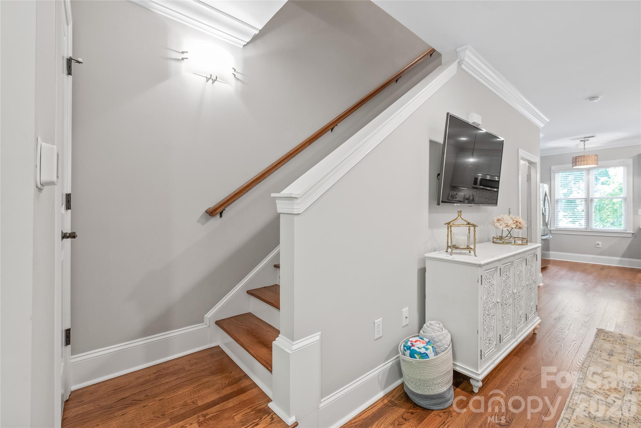 100 N Laurel Avenue Charlotte NC 28207