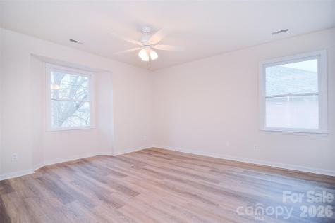 6120 Meadow Rose Lane Charlotte NC 28215