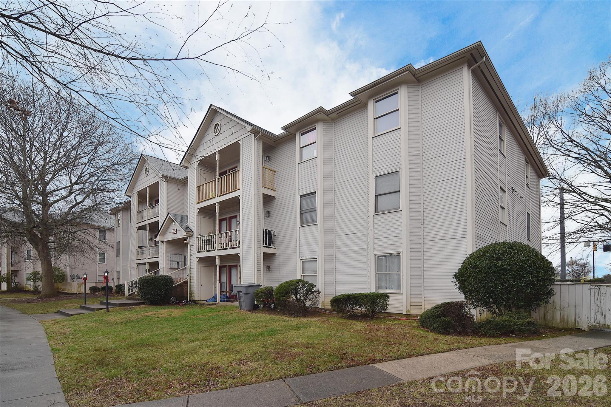 6120 Meadow Rose Lane Charlotte NC 28215