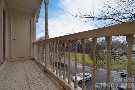 6120 Meadow Rose Lane Charlotte NC 28215
