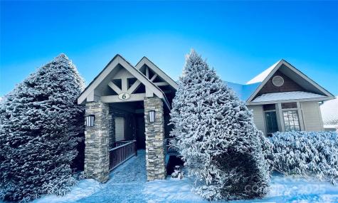 180 Windy Knoll Banner Elk NC 28604