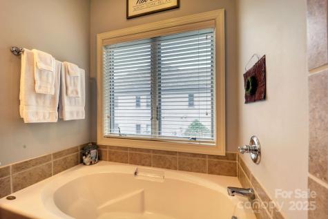 180 Windy Knoll Banner Elk NC 28604