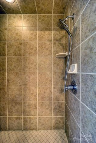 180 Windy Knoll Banner Elk NC 28604