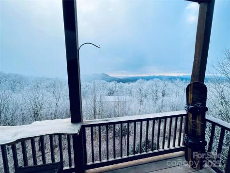 180 Windy Knoll Banner Elk NC 28604
