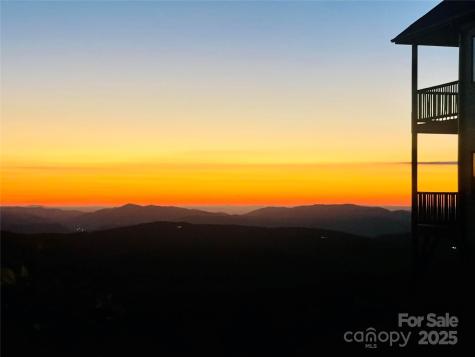 180 Windy Knoll Banner Elk NC 28604