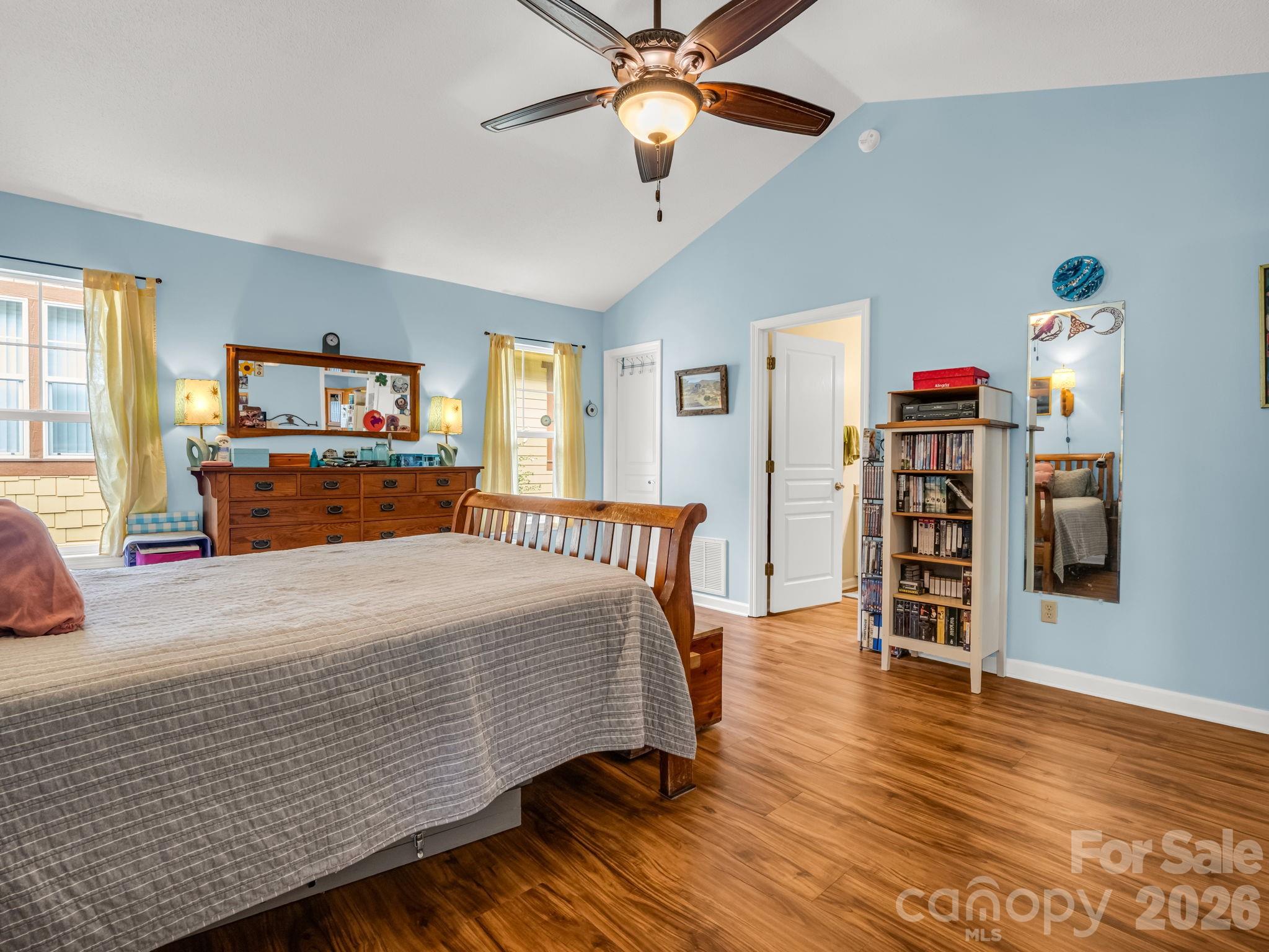 27 Gray Wolf Lane Hendersonville NC 28792