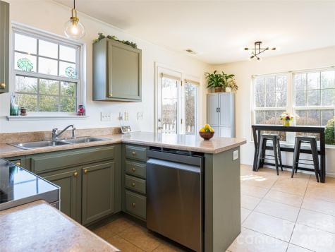 93 Sunny Meadows Boulevard Arden NC 28704