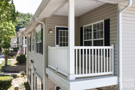 21232 Hickory Street Cornelius NC 28031