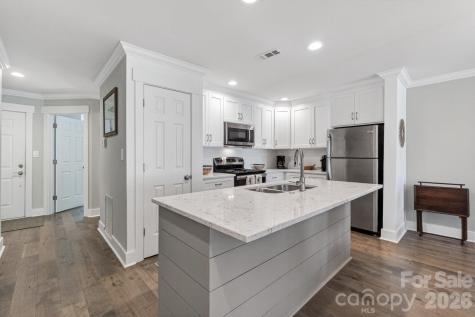 605 Portside Drive Davidson NC 28036