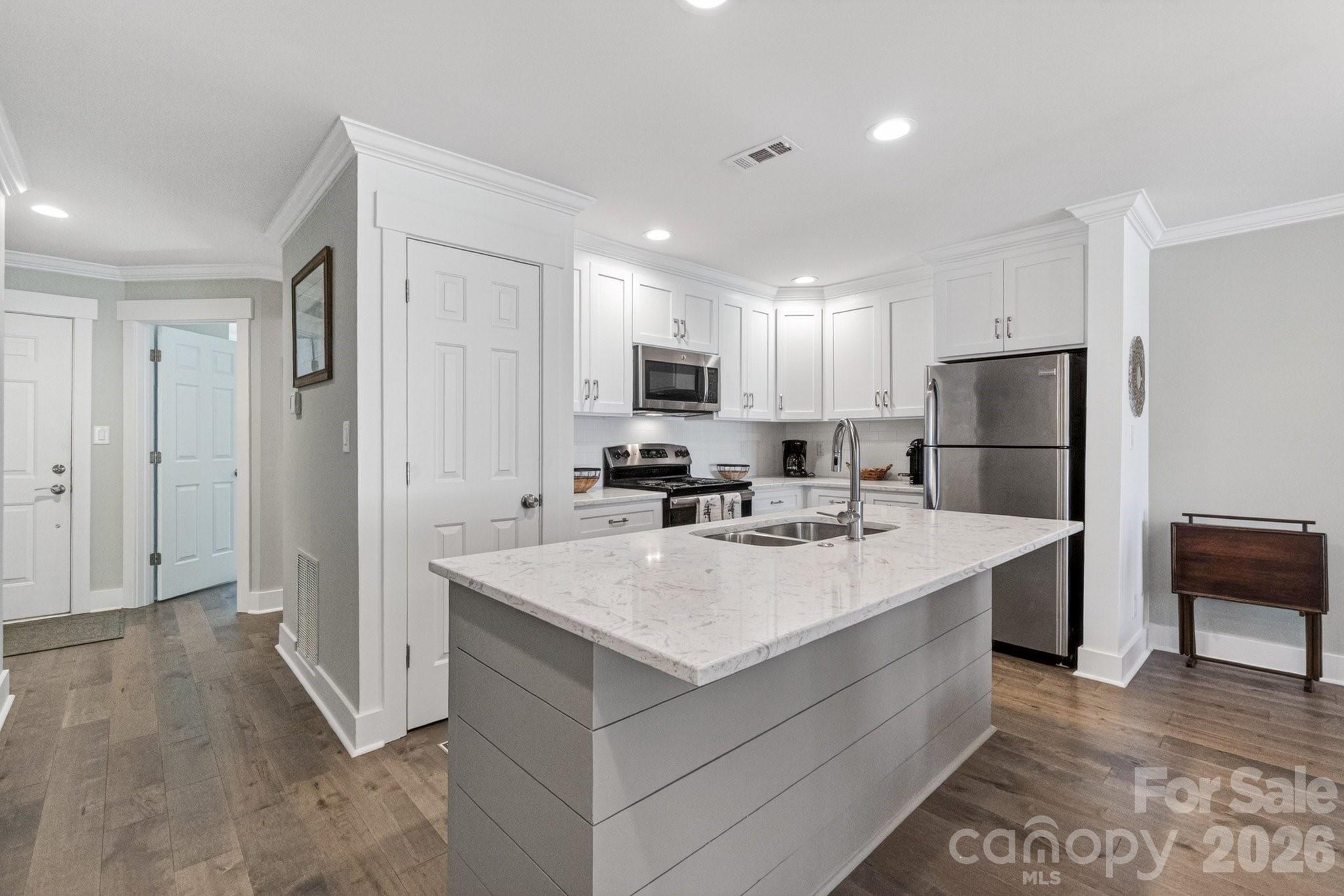 605 Portside Drive Davidson NC 28036