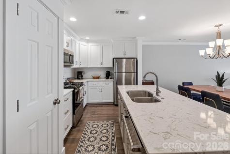 605 Portside Drive Davidson NC 28036