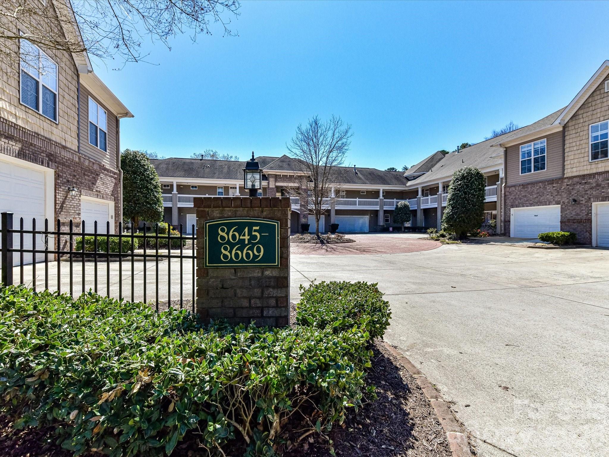 8665 Edinburgh Square Drive Cornelius NC 28031