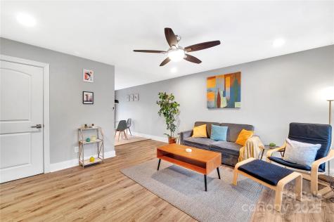 2025 Ibis Court Charlotte NC 28205