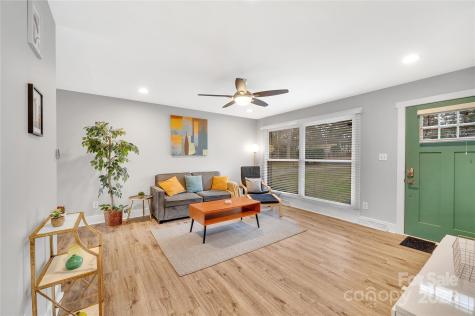 2025 Ibis Court Charlotte NC 28205