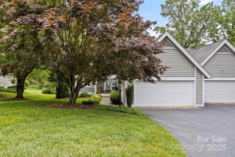 104 Overlook Drive Flat Rock NC 28731