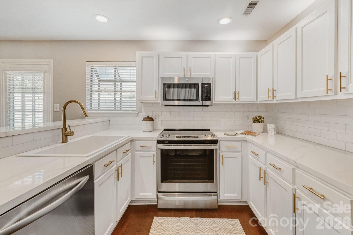 9411 Kings Falls Drive Charlotte NC 28210