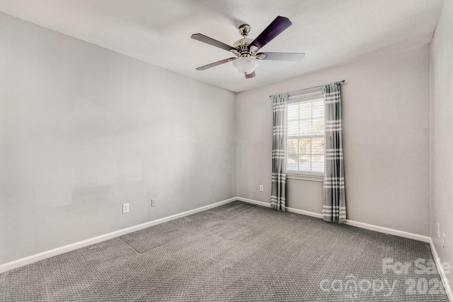9411 Kings Falls Drive Charlotte NC 28210