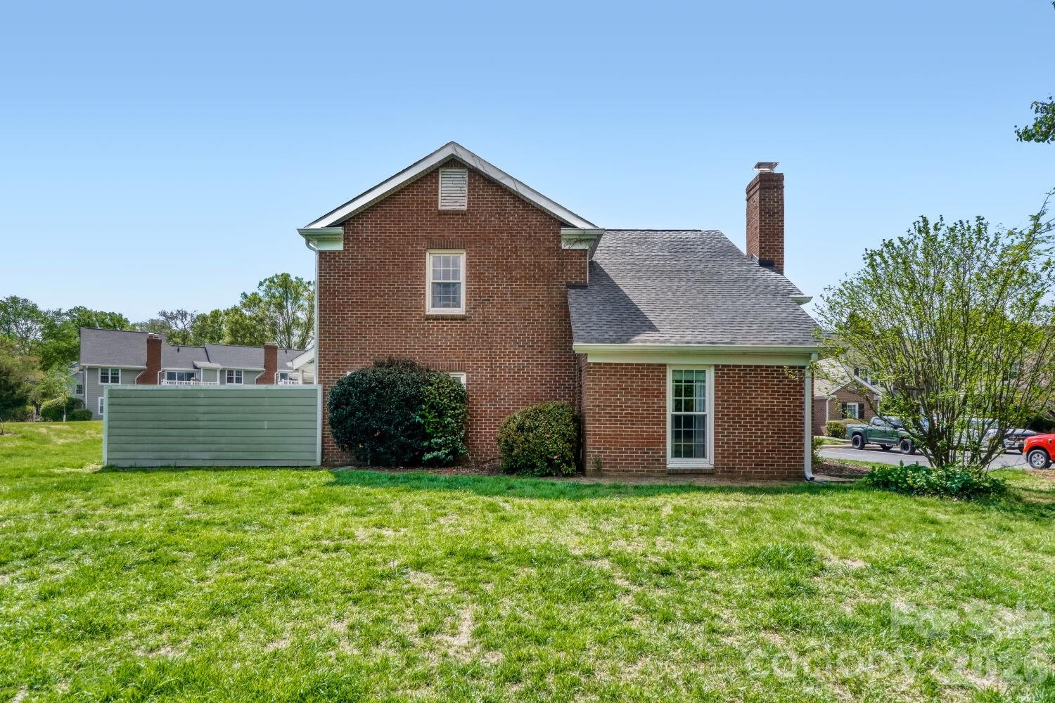 9411 Kings Falls Drive Charlotte NC 28210