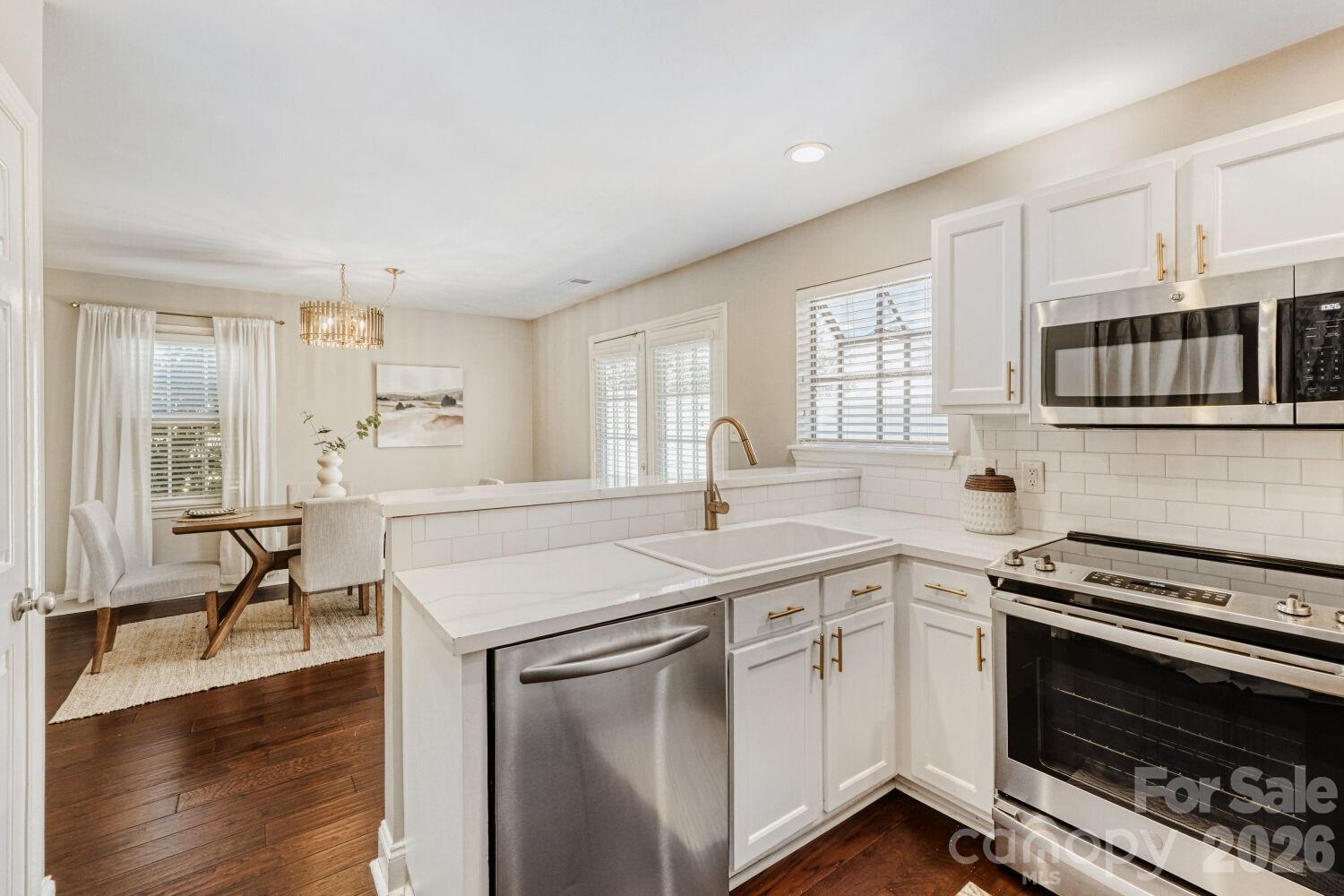 9411 Kings Falls Drive Charlotte NC 28210