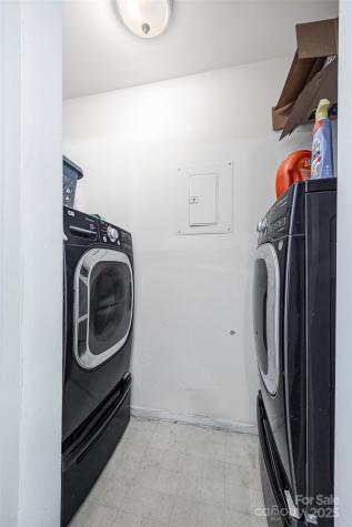 2510 Cranbrook Lane Charlotte NC 28207