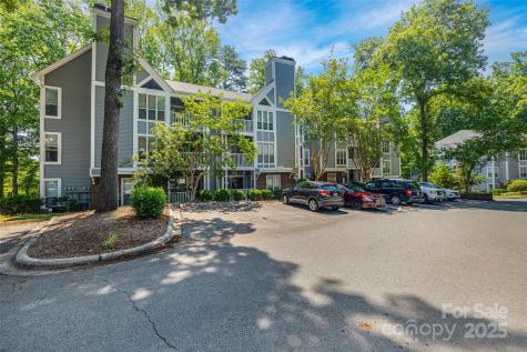 2510 Cranbrook Lane Charlotte NC 28207