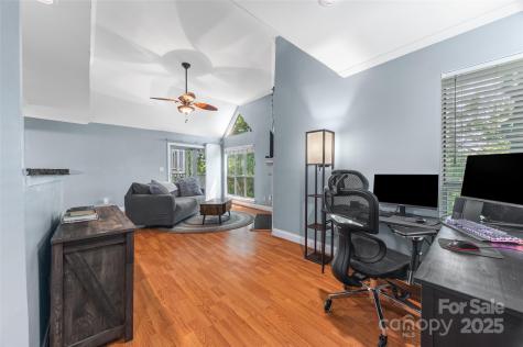 2510 Cranbrook Lane Charlotte NC 28207