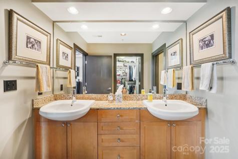 505 E 6th Street Charlotte NC 28202