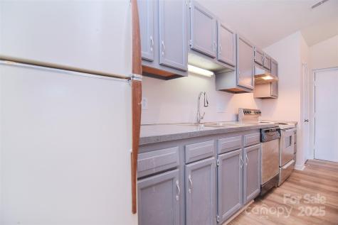 6120 Meadow Rose Lane Charlotte NC 28215