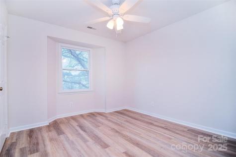 6120 Meadow Rose Lane Charlotte NC 28215