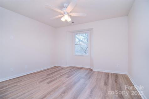 6120 Meadow Rose Lane Charlotte NC 28215