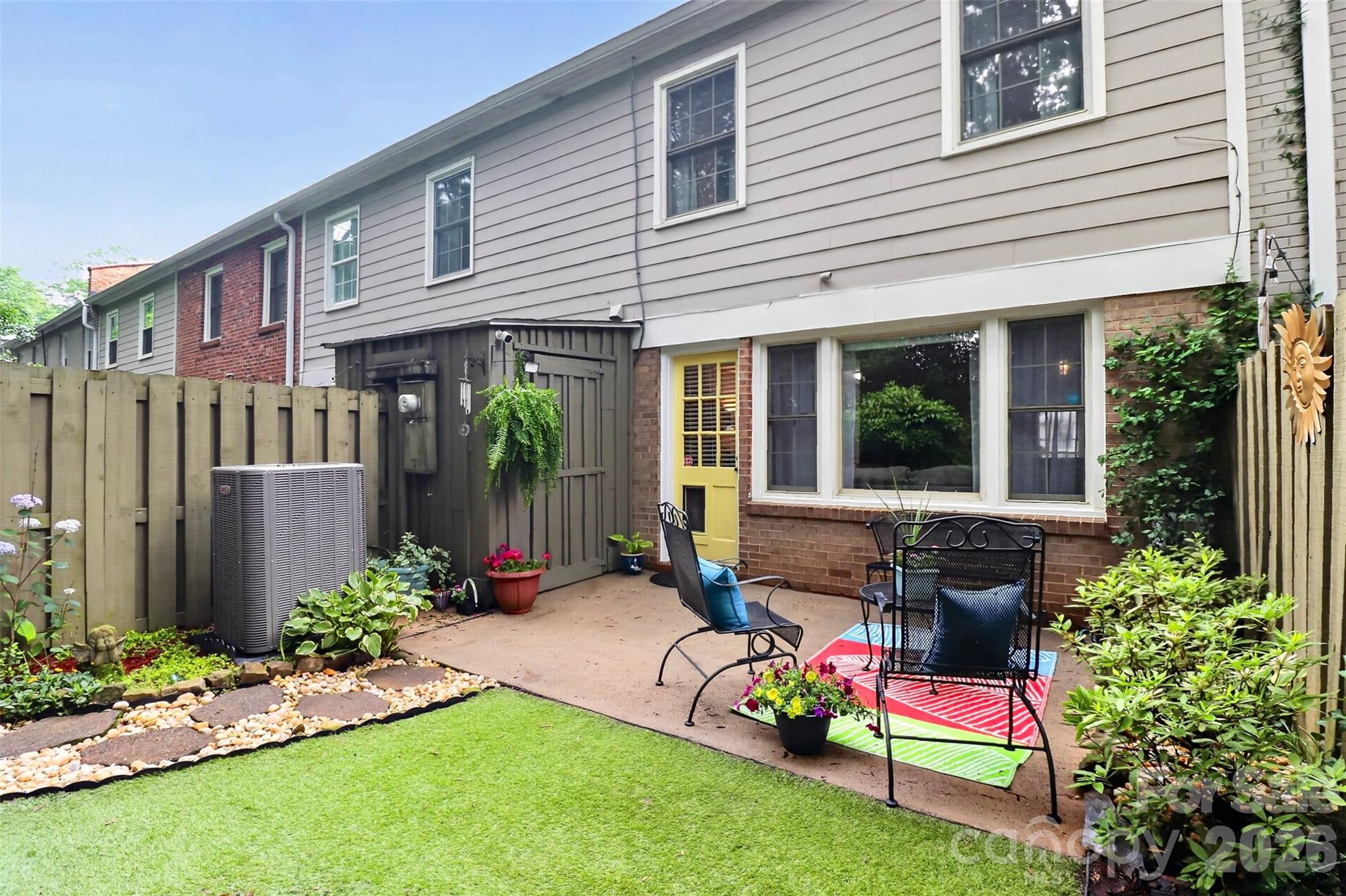 4611 Hedgemore Drive Charlotte NC 28209