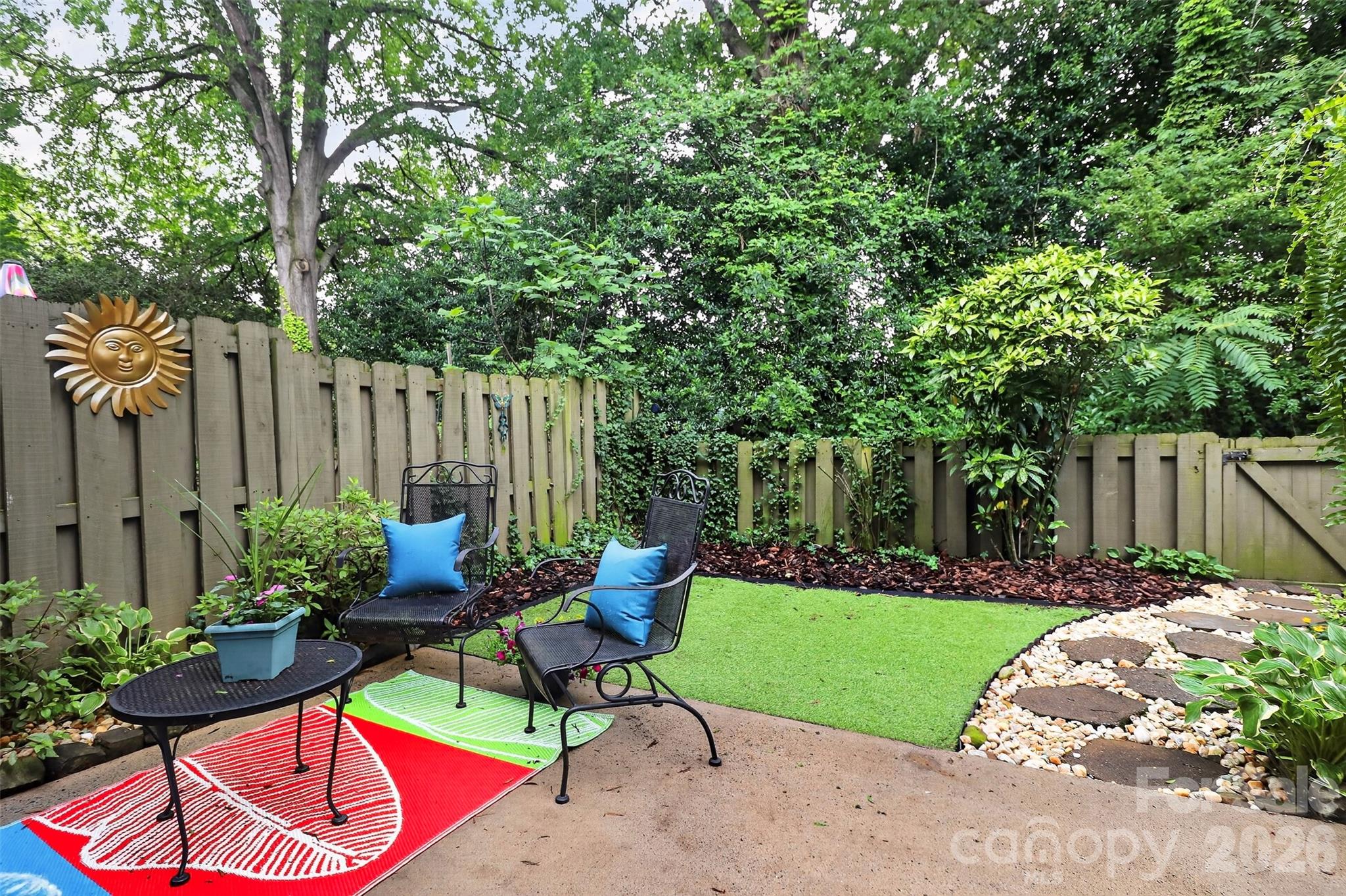 4611 Hedgemore Drive Charlotte NC 28209