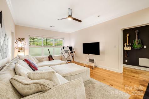 175 S Lexington Avenue Asheville NC 28801