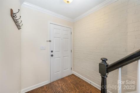 1218 Green Oaks Lane Charlotte NC 28205