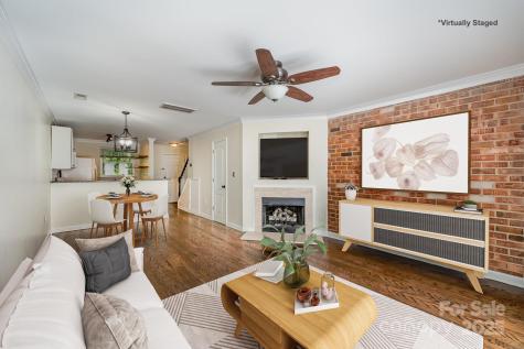 1218 Green Oaks Lane Charlotte NC 28205