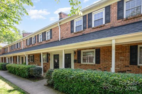 1218 Green Oaks Lane Charlotte NC 28205
