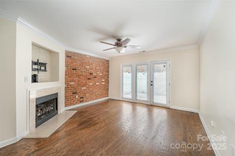 1218 Green Oaks Lane Charlotte NC 28205