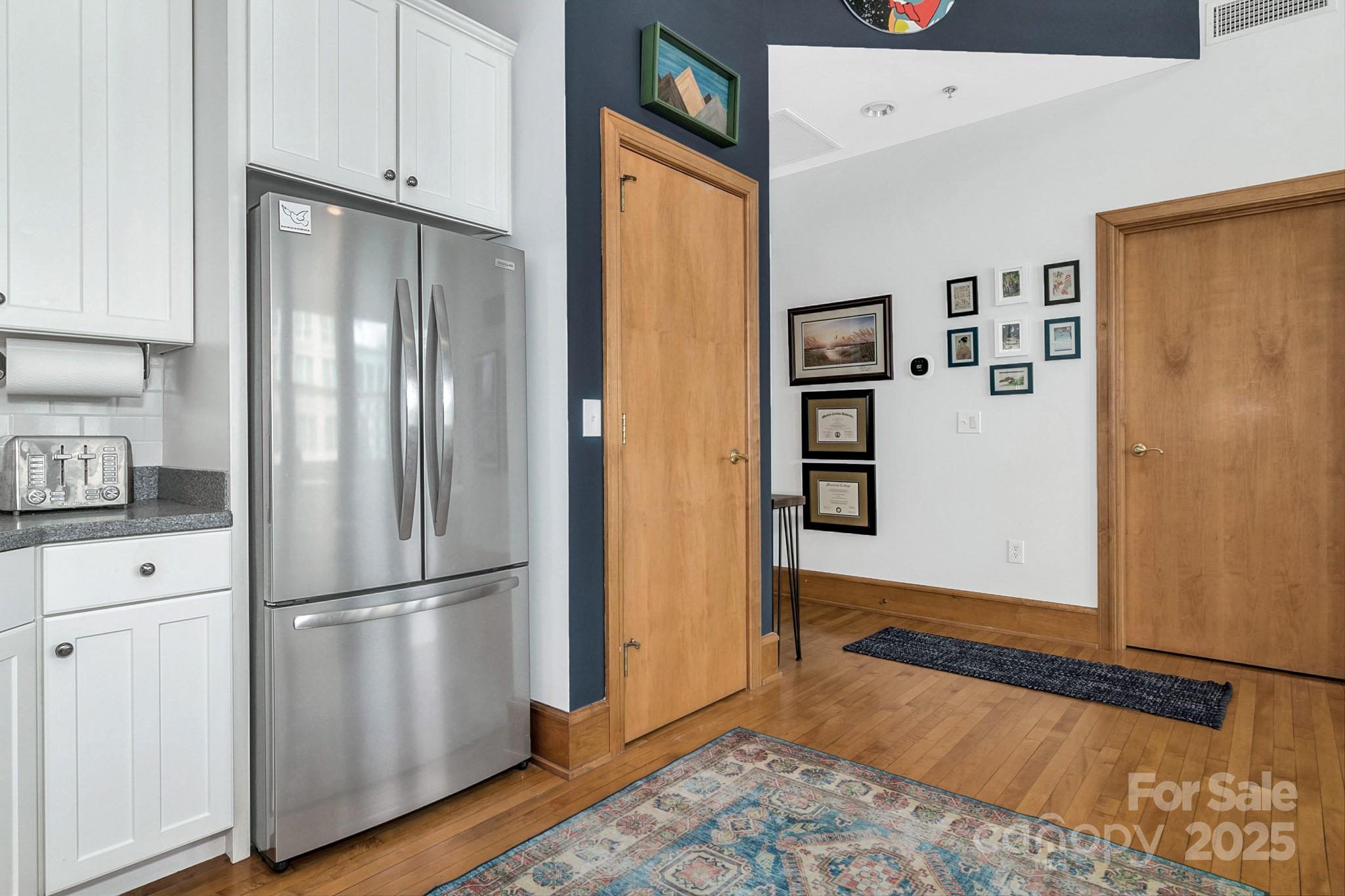 59 College Street Asheville NC 28801