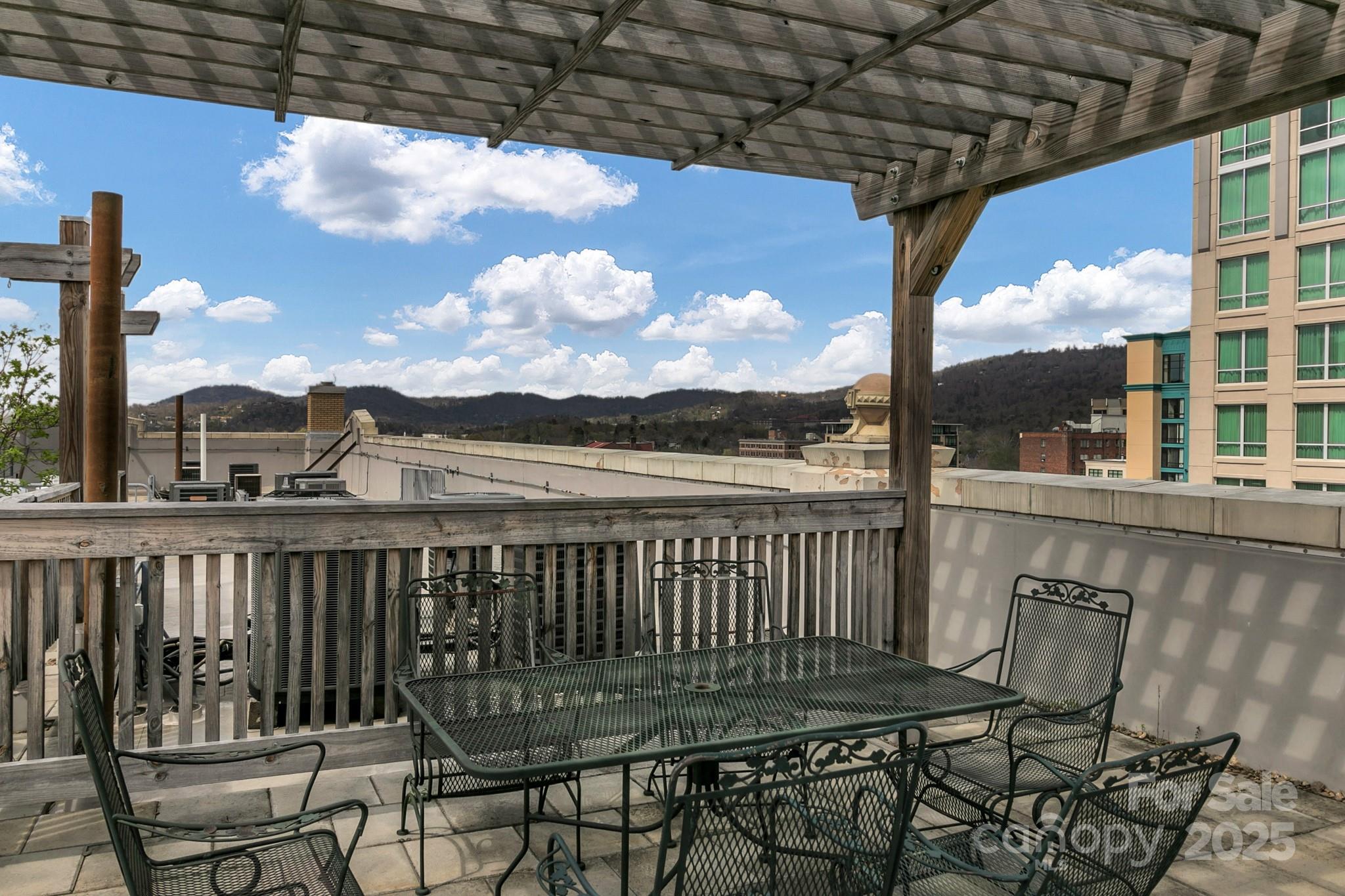 59 College Street Asheville NC 28801