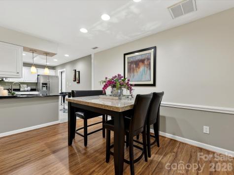 7444 Hurstbourne Green Drive Charlotte NC 28277