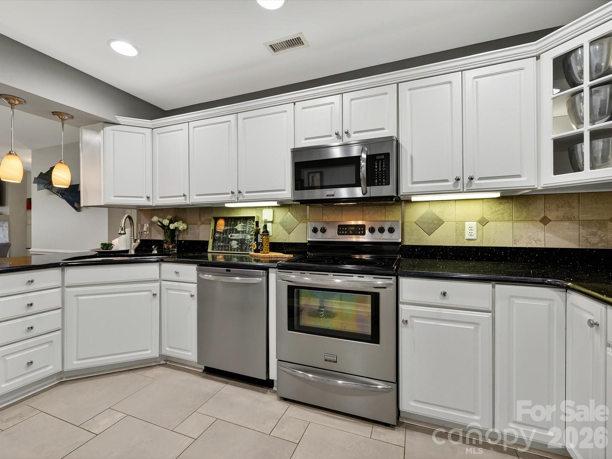 7444 Hurstbourne Green Drive Charlotte NC 28277
