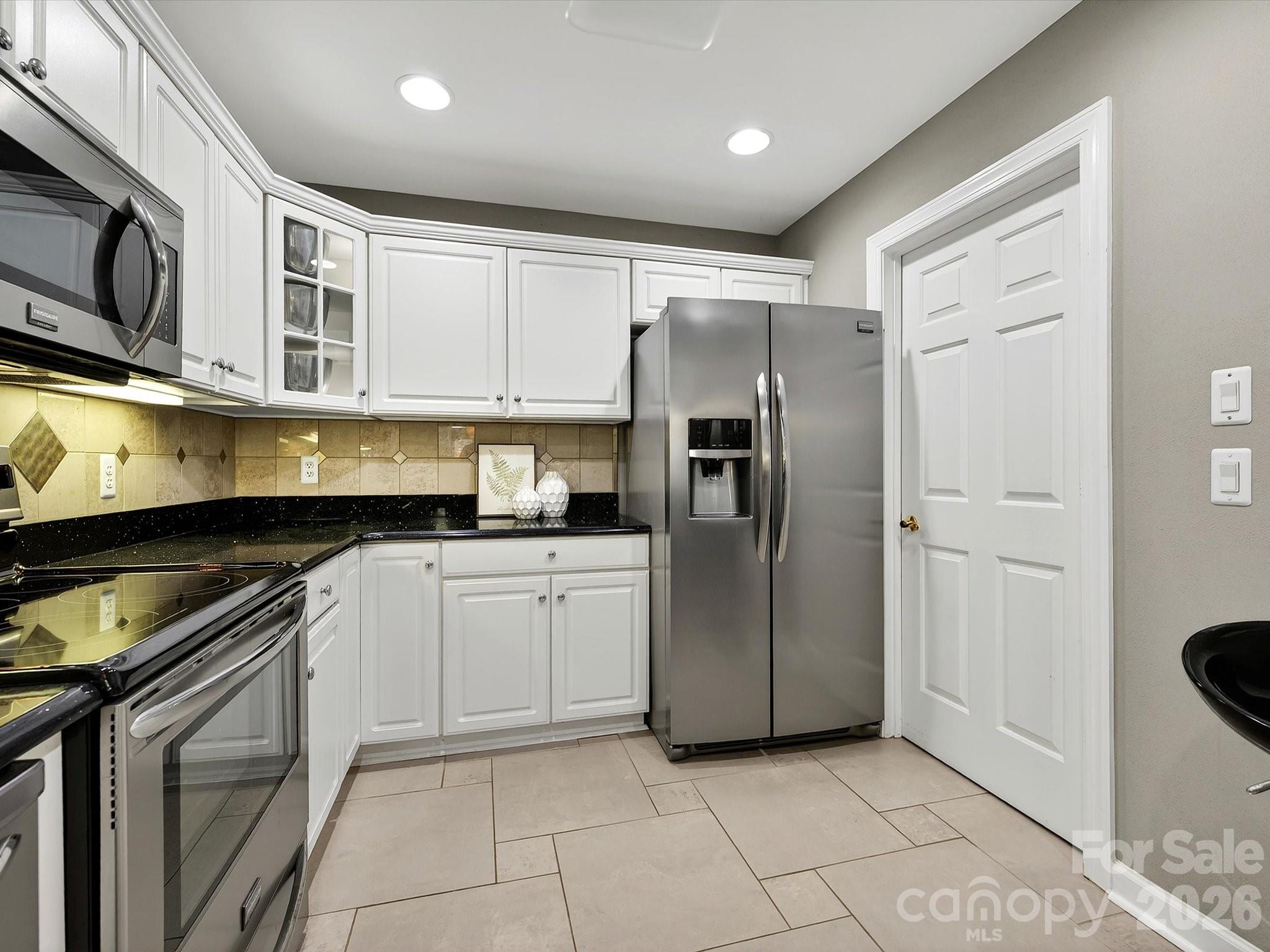7444 Hurstbourne Green Drive Charlotte NC 28277