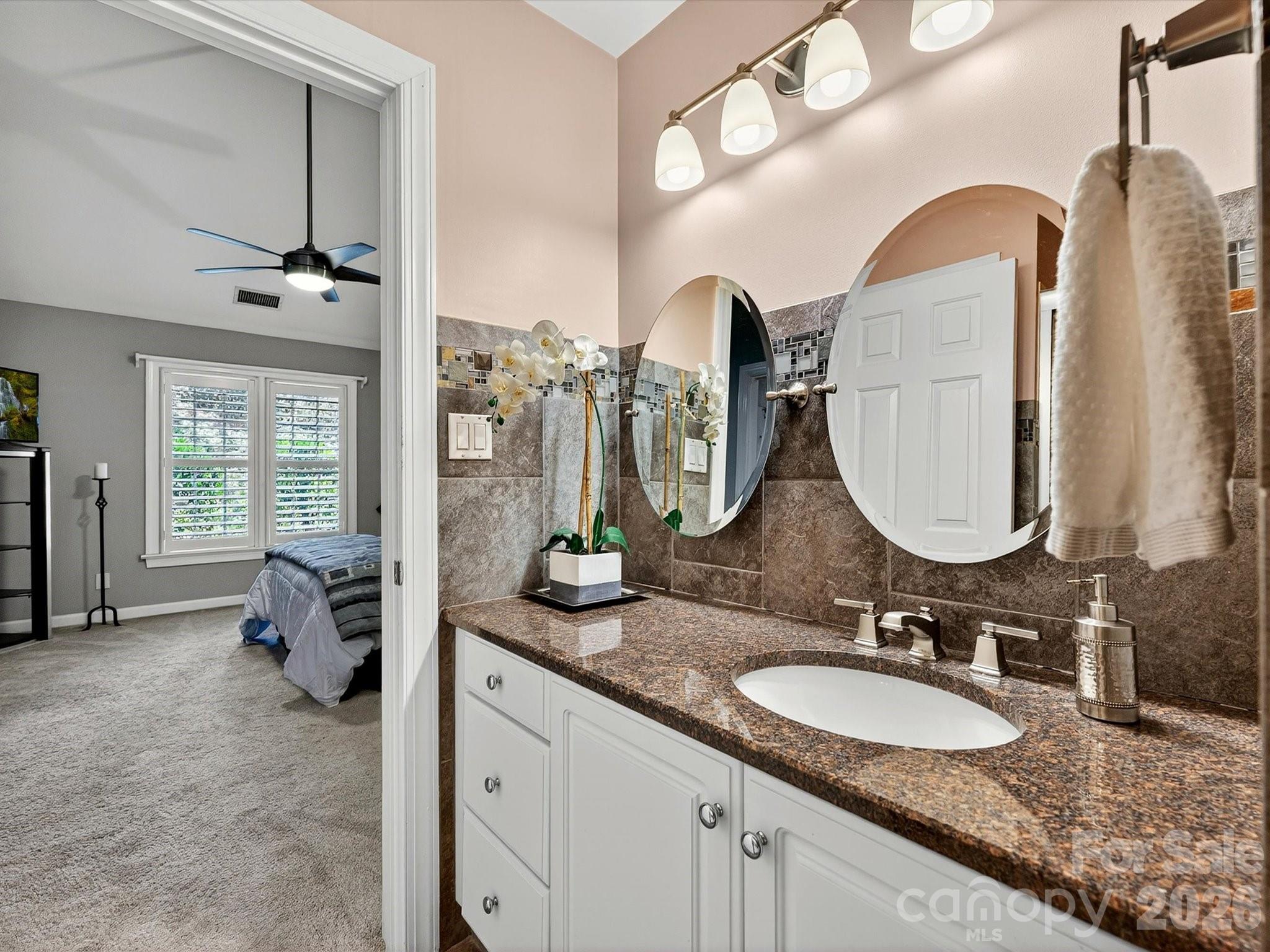 7444 Hurstbourne Green Drive Charlotte NC 28277