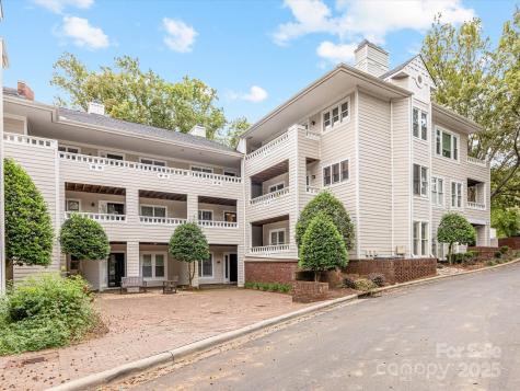 2715 Selwyn Avenue Charlotte NC 28209