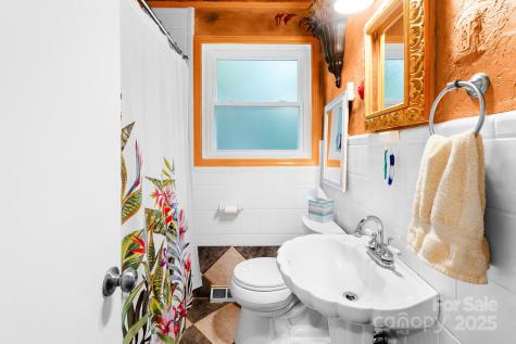 3132 Marlborough Road Charlotte NC 28208