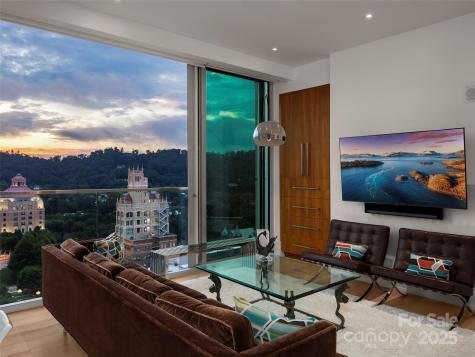 7 Patton Avenue Asheville NC 28801