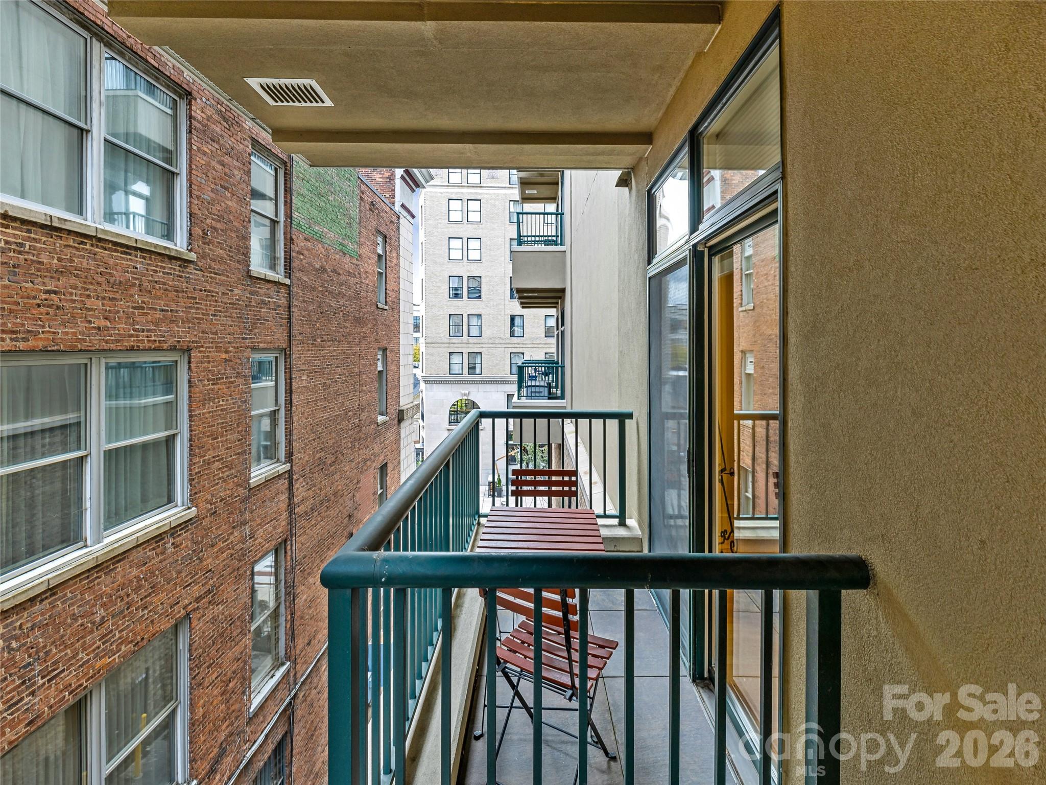 21 Battery Park Avenue Asheville NC 28801