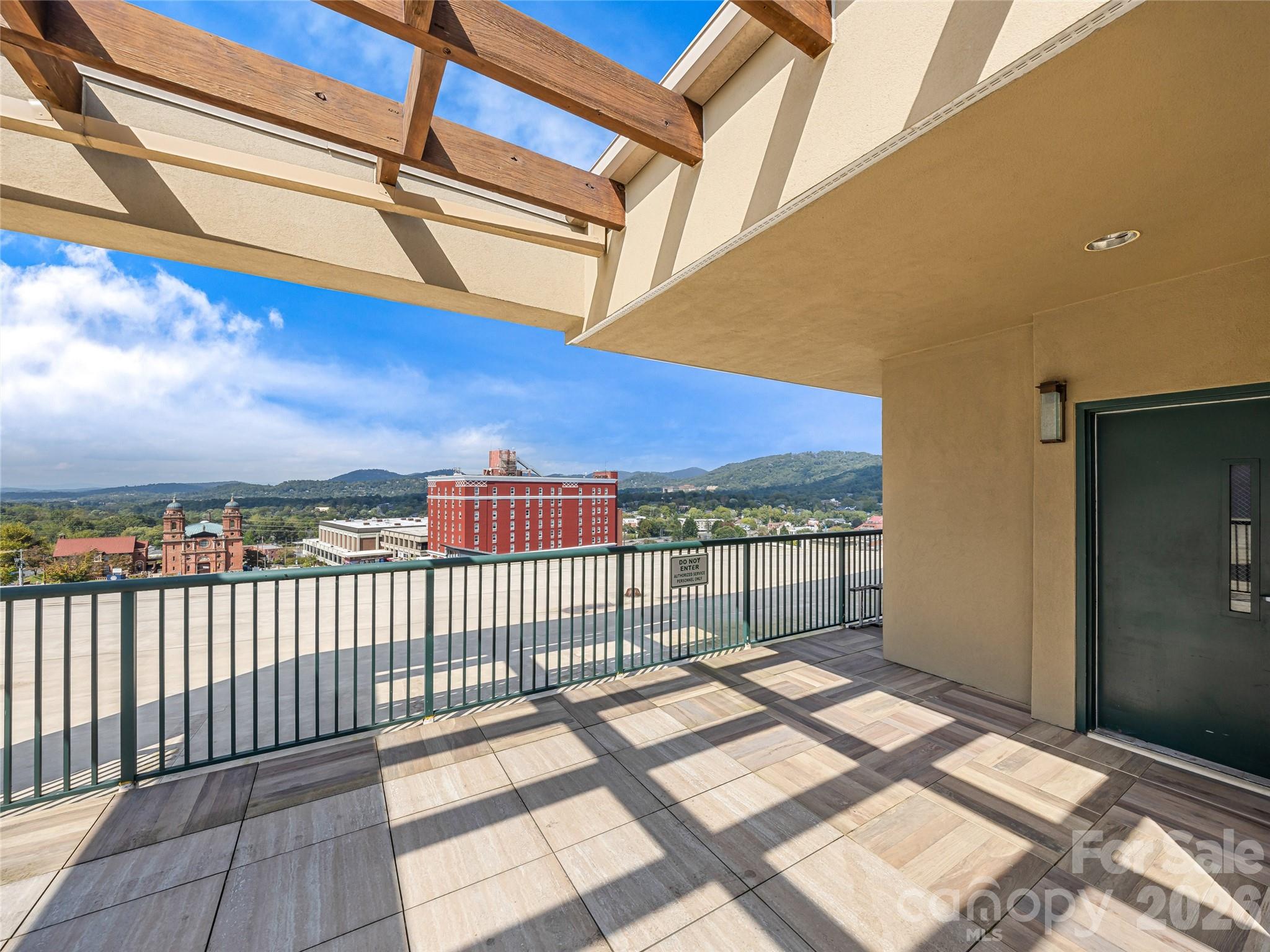 21 Battery Park Avenue Asheville NC 28801