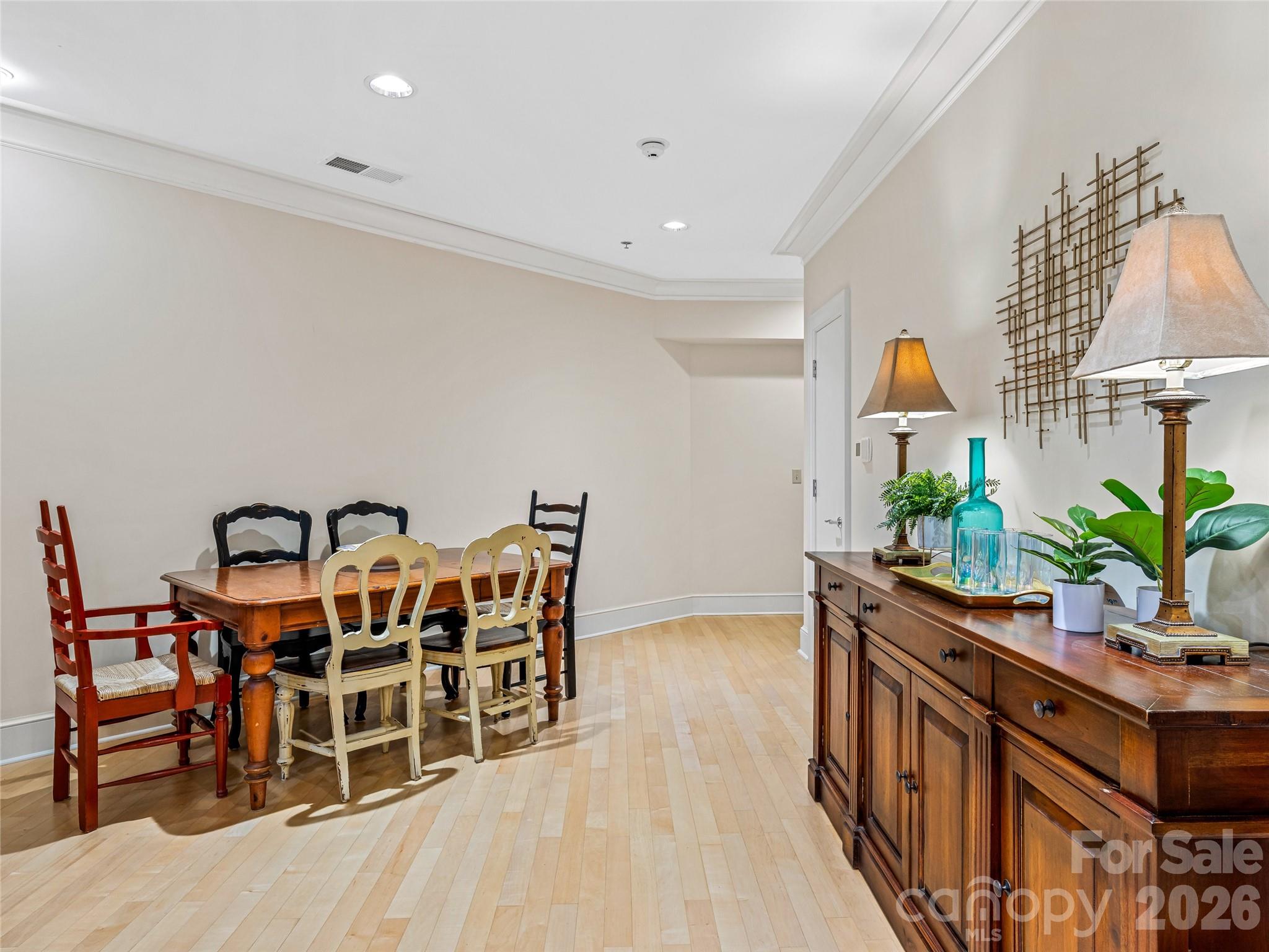 21 Battery Park Avenue Asheville NC 28801