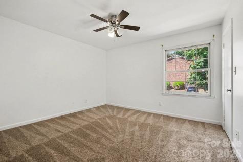 4329 Hathaway Street Charlotte NC 28211